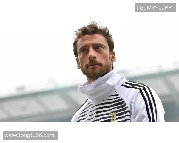日本退役足球明星的传奇人生与对足球的深远影响分析