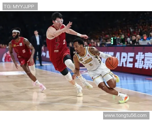 杭州篮球队荣登实力排行榜第一名引发热议各界期待新赛季表现